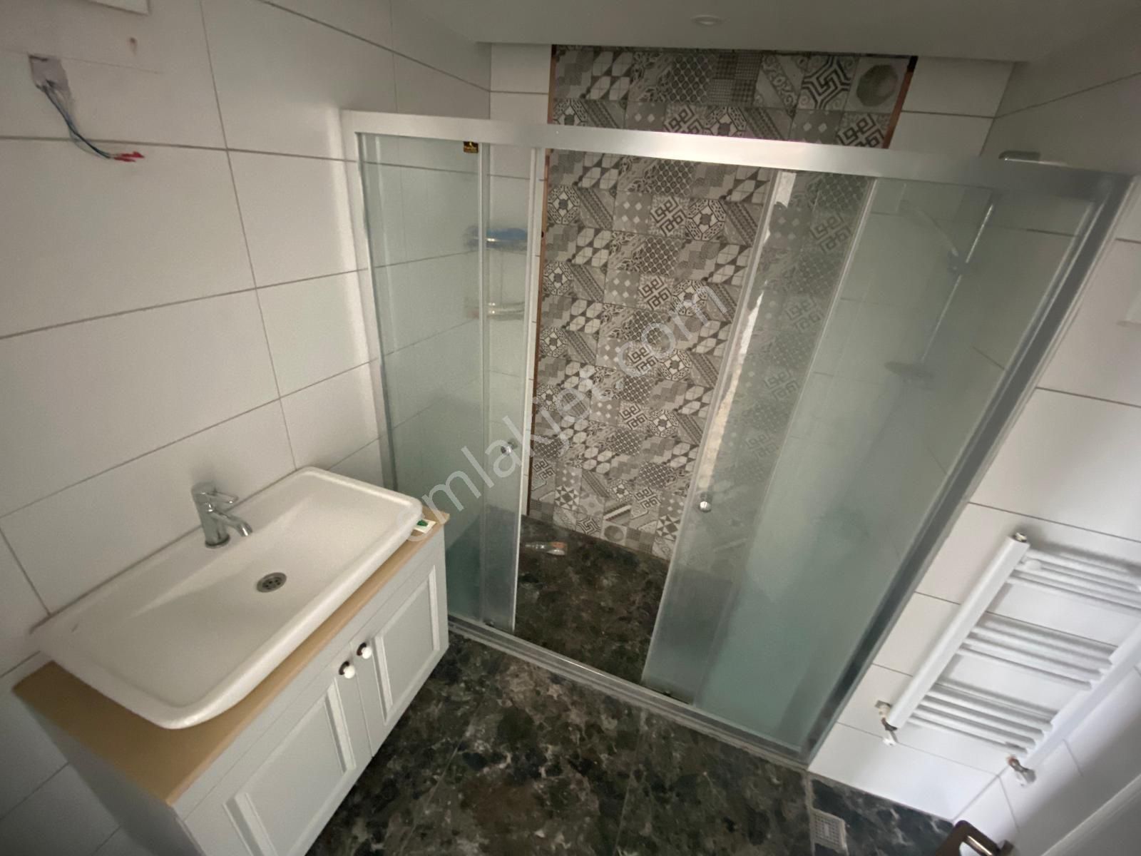 Çukurova Belediye Evleri Mah.s.demirel Bulv.üzeri Kapalı Mutfaklı Alternatifsiz Lüks Daire - Görsel 13