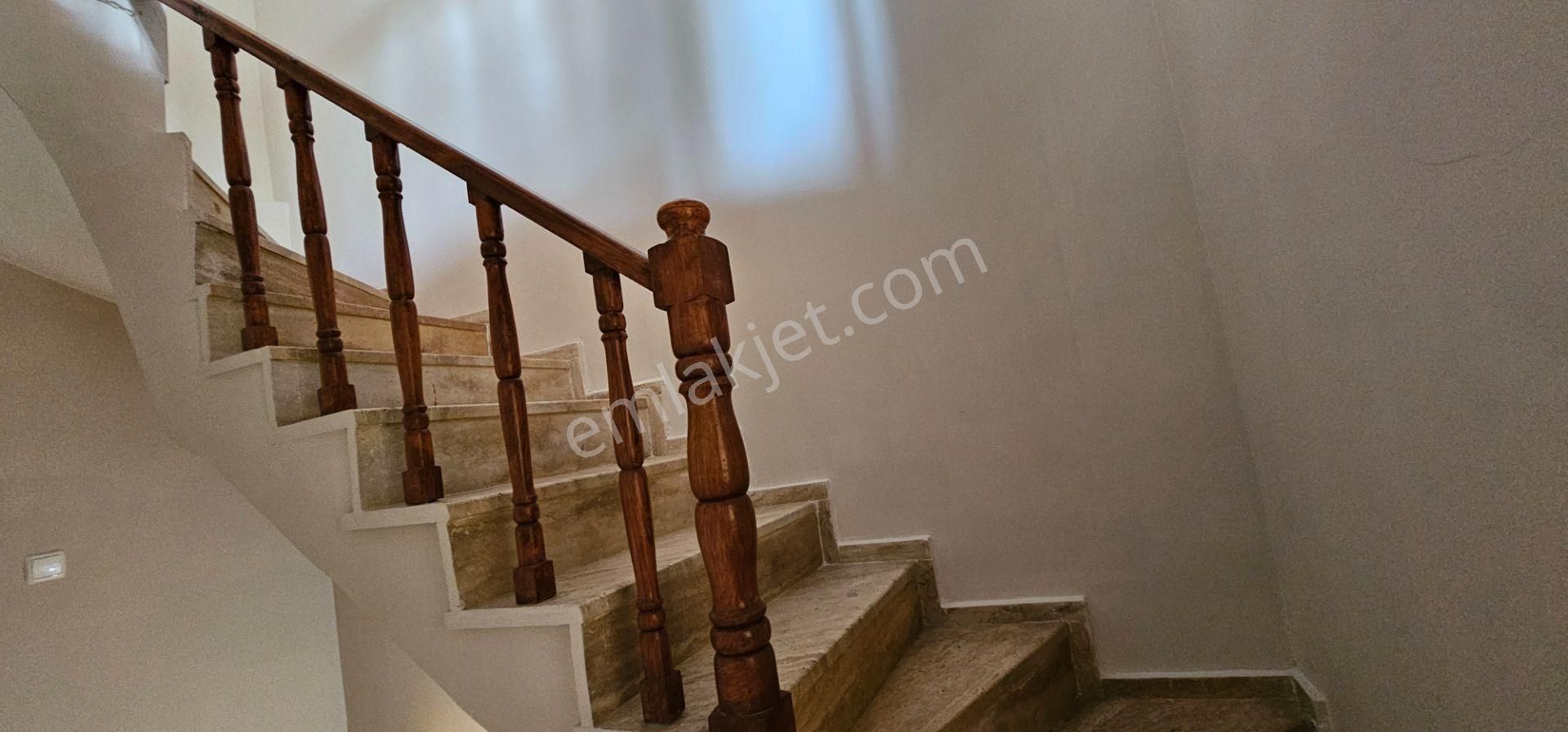 Goldhouse Dan Satılık Akarca Da Denize Yürüme Mesafesinde Köşe Konumda İkiz Villa - Görsel 19