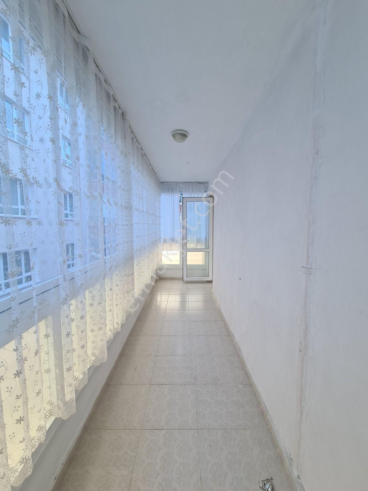 Yükseltepe Vadikent Yanı Arakat Asansörlü Ön Cephe Kiralık 3+1 - Görsel 15