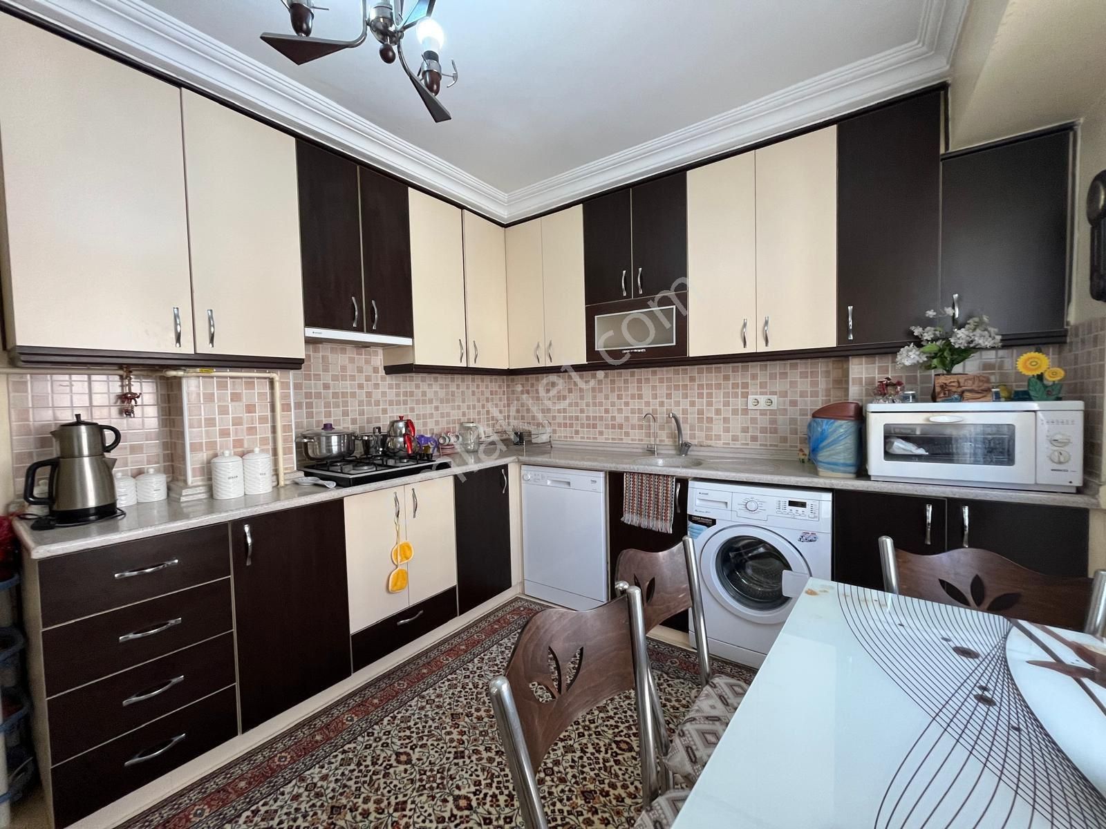 Akkonakta Arakat 2+1 110 M2 13 Yıllık Fırsat Daire - Görsel 13