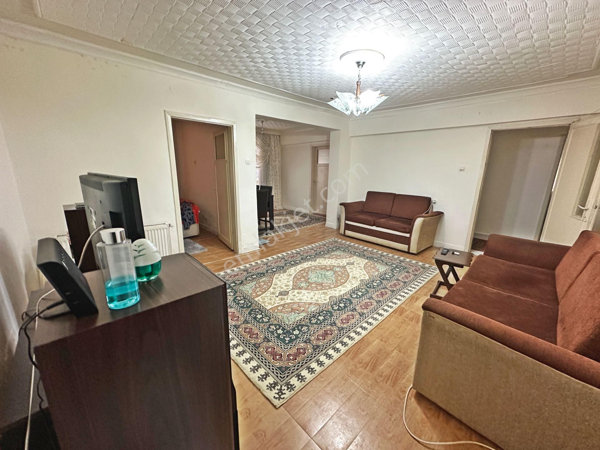 Saimekadın Göbek Yakınında 3+1 Satılık Daire