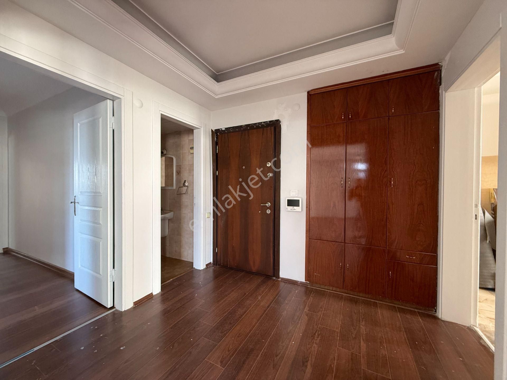 Cemalpaşa Toros Caddesinde 3+1 185 M2 Hasarsız/merkezi Isıtma Kiralık Daire - Görsel 5