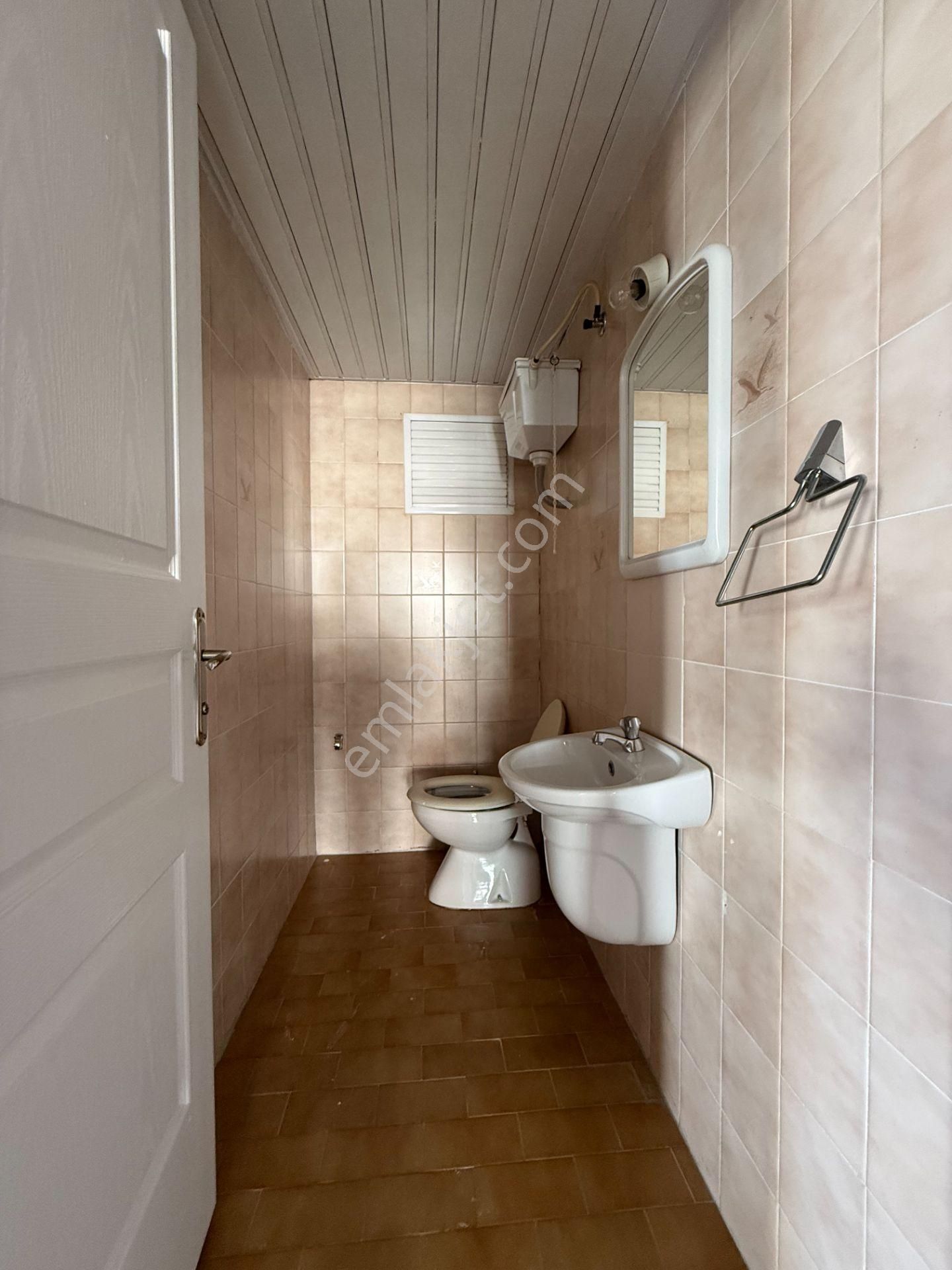 Cemalpaşa Toros Caddesinde 3+1 185 M2 Hasarsız/merkezi Isıtma Kiralık Daire - Görsel 13