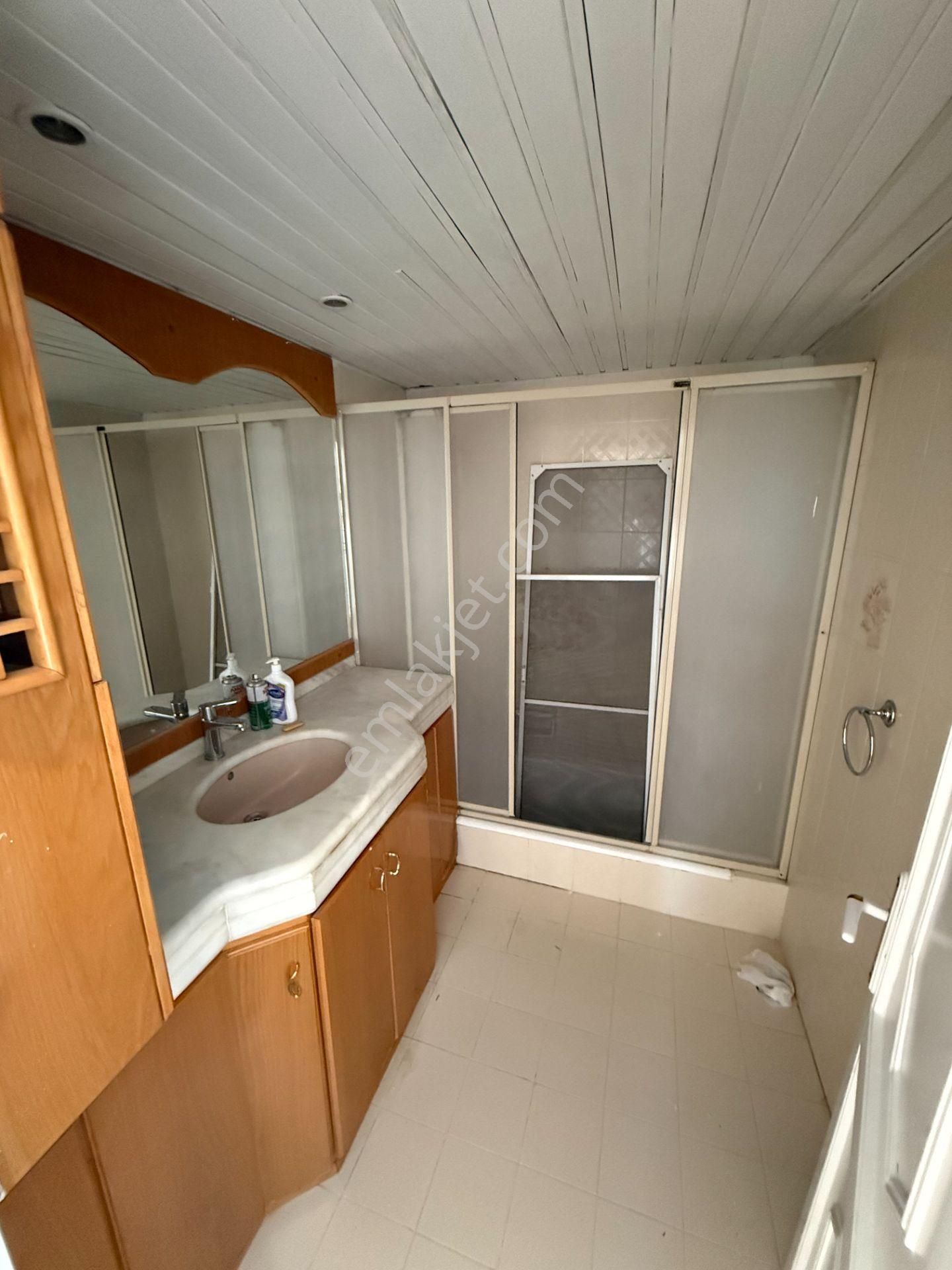 Cemalpaşa Toros Caddesinde 3+1 185 M2 Hasarsız/merkezi Isıtma Kiralık Daire - Görsel 25