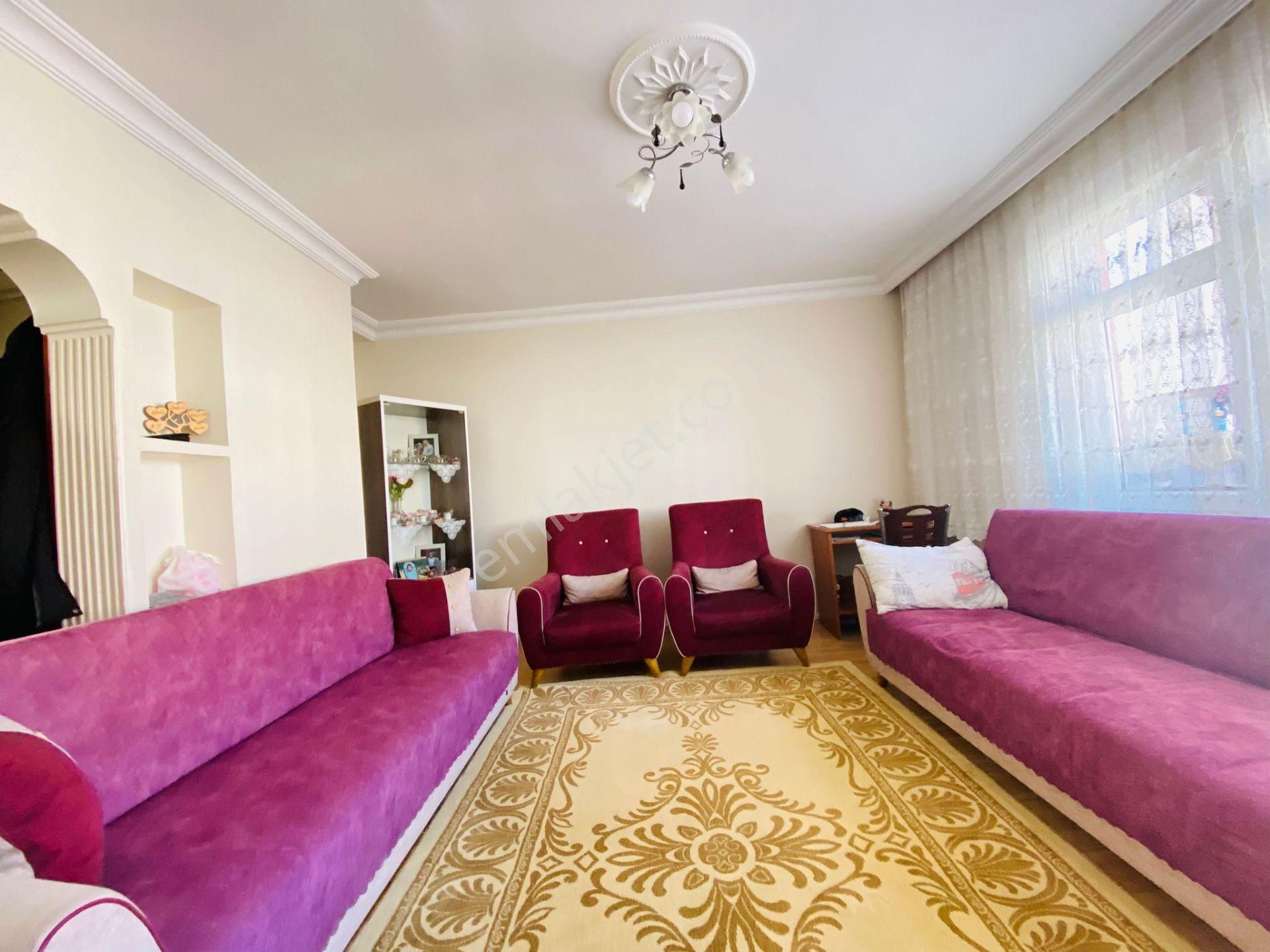 General Zeki Doğan'da Ara Katta 2+1 Satılık Daire !!! - Görsel 4