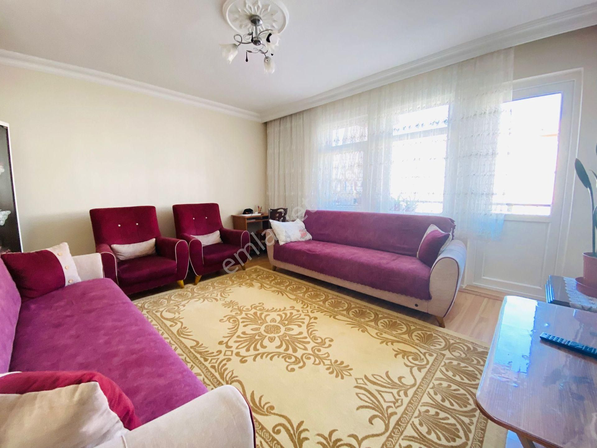 General Zeki Doğan'da Ara Katta 2+1 Satılık Daire !!! - Görsel 2