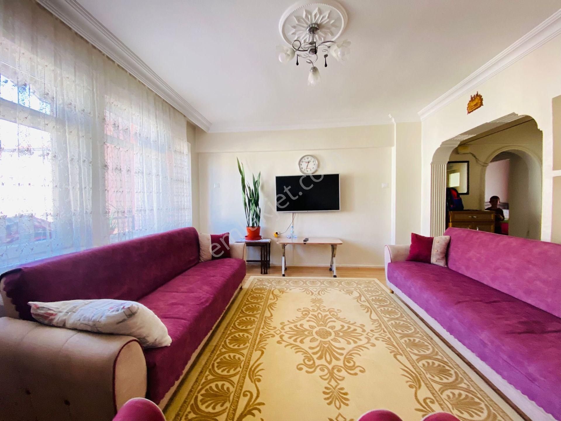 General Zeki Doğan'da Ara Katta 2+1 Satılık Daire !!! - Görsel 3