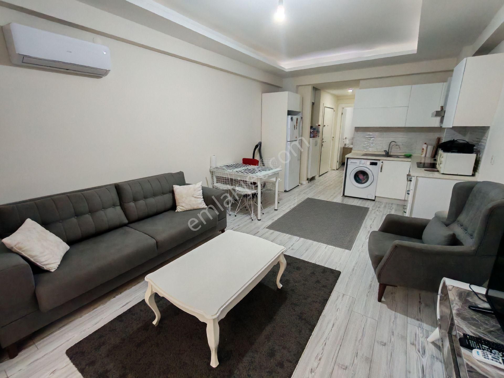 Kuşadası Kadınlar Denizinde, Sahile 100 Metre Eşyalı 1+1 Kiralık - Görsel 5