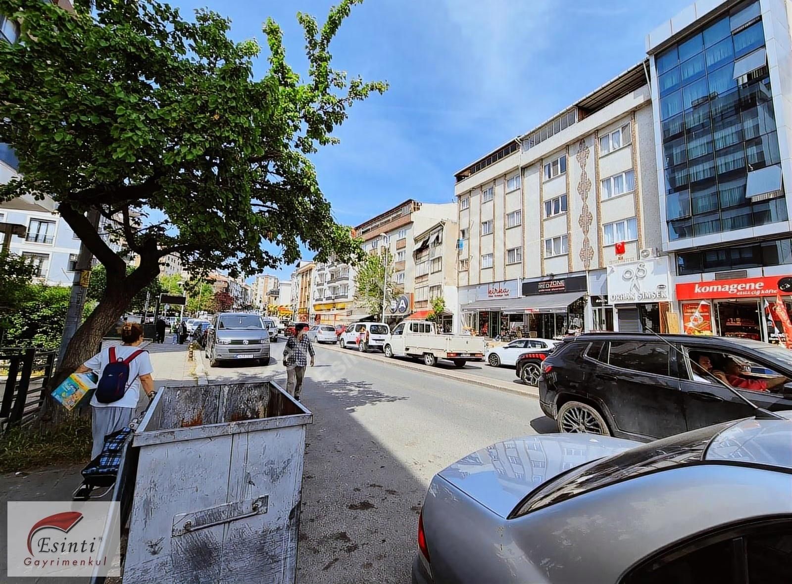 Alanaldı Cd Üzeri, Merkezi Konum Geniş Ara Kat Eşyalı 1+1 Daire - Görsel 14