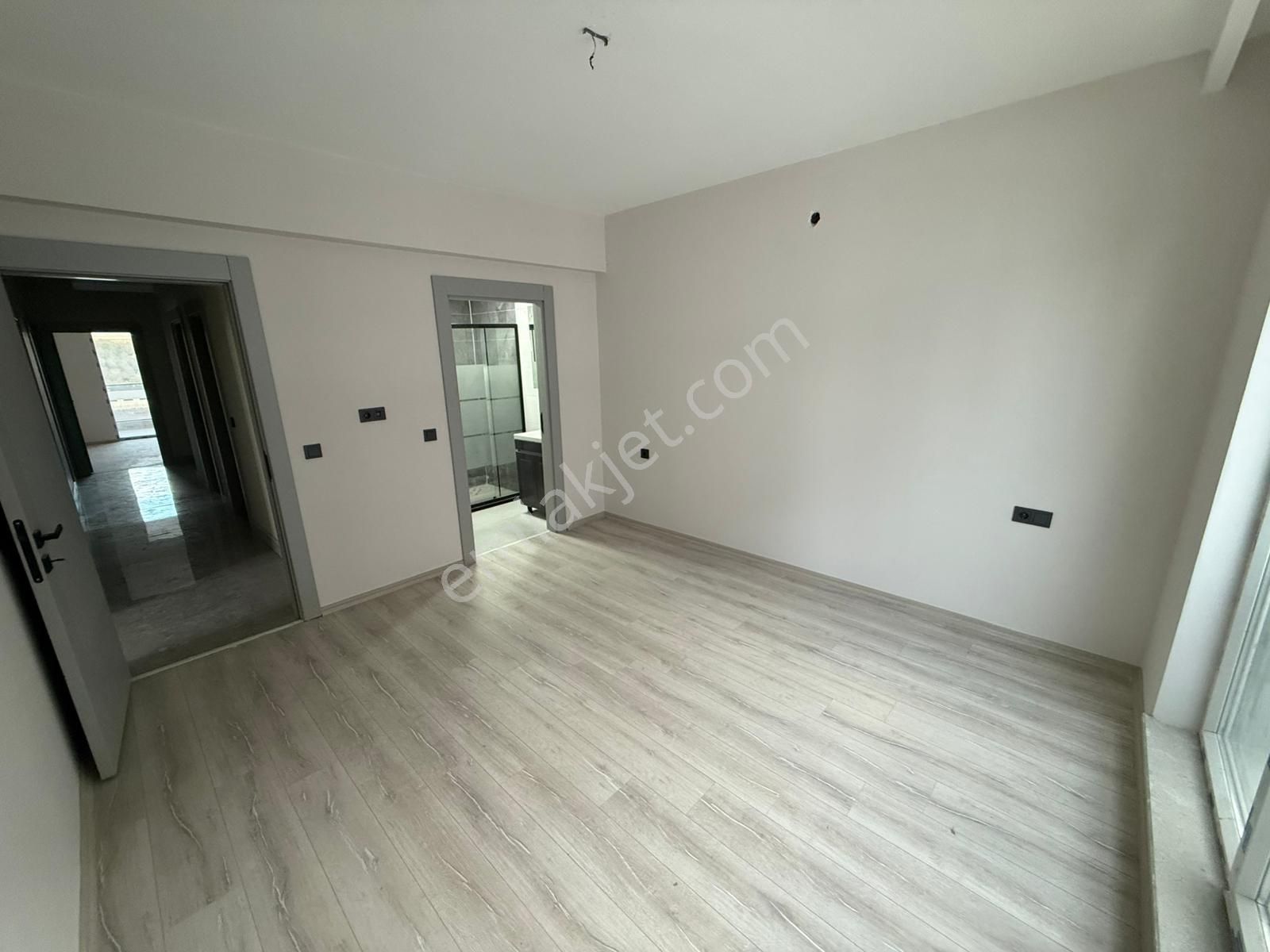 Yenimahalle Susuz Mah. Oturuma Hazır Ultra Lüks Yapılı 4+1 Satılık Konut - Görsel 20