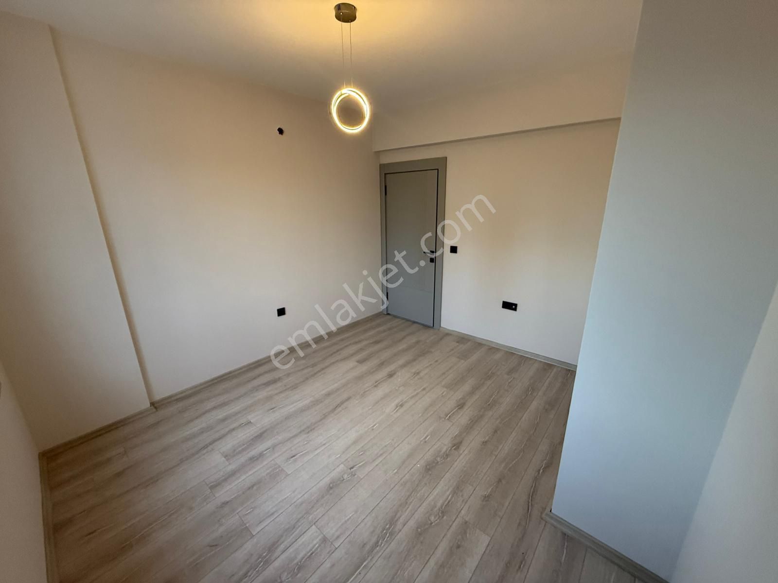 Yenimahalle Susuz Mah. Oturuma Hazır Ultra Lüks Yapılı 4+1 Satılık Konut - Görsel 17