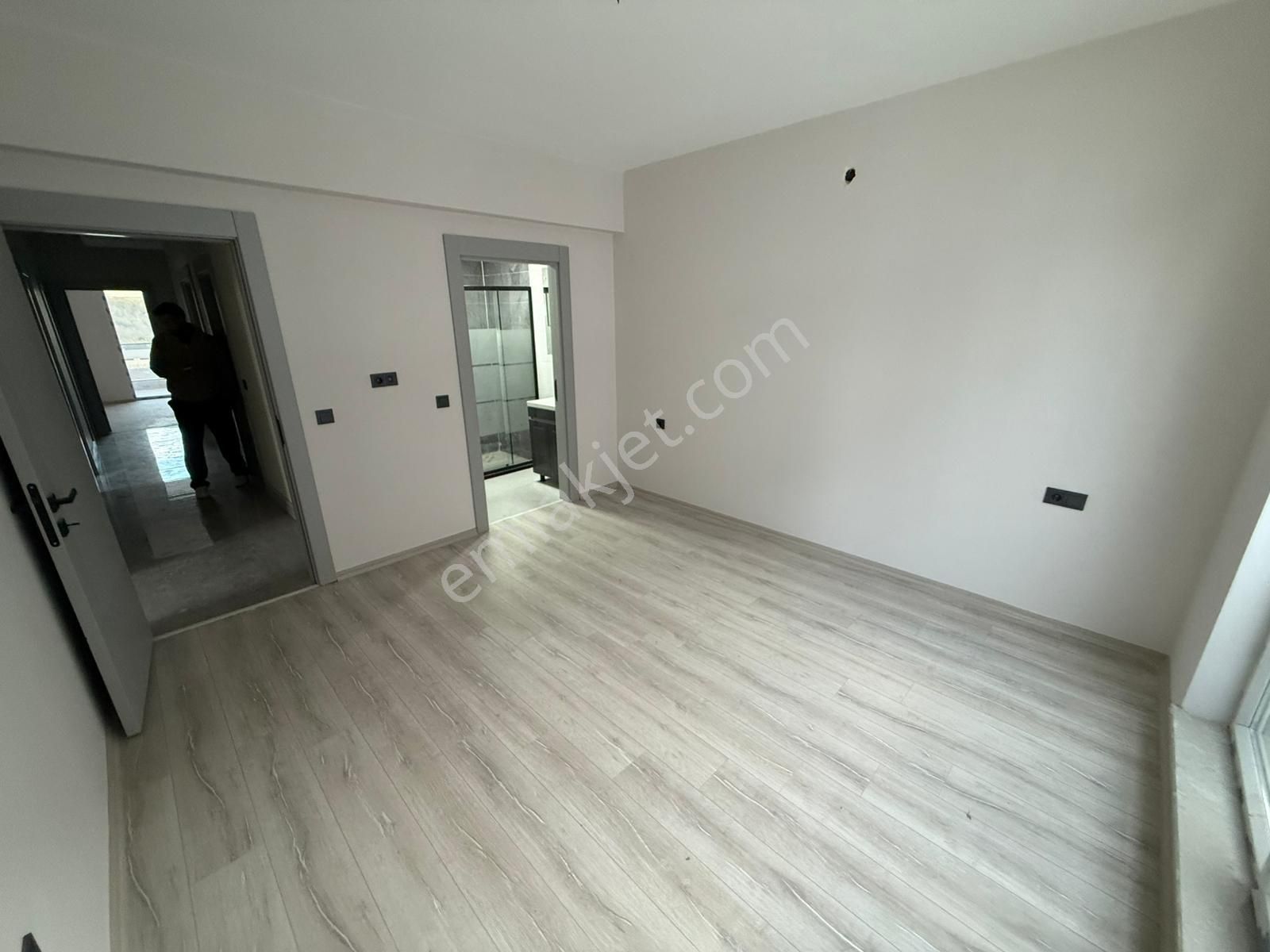 Yenimahalle Susuz Mah. Oturuma Hazır Ultra Lüks Yapılı 4+1 Satılık Konut - Görsel 19