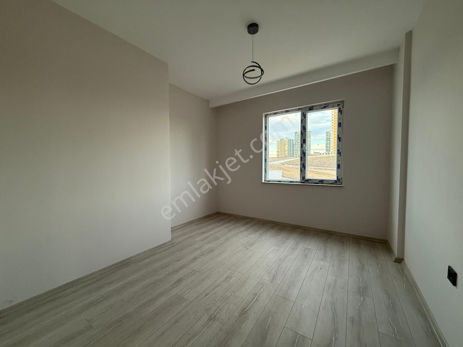 Yenimahalle Susuz Mah. Oturuma Hazır Ultra Lüks Yapılı 4+1 Satılık Konut - Görsel 15