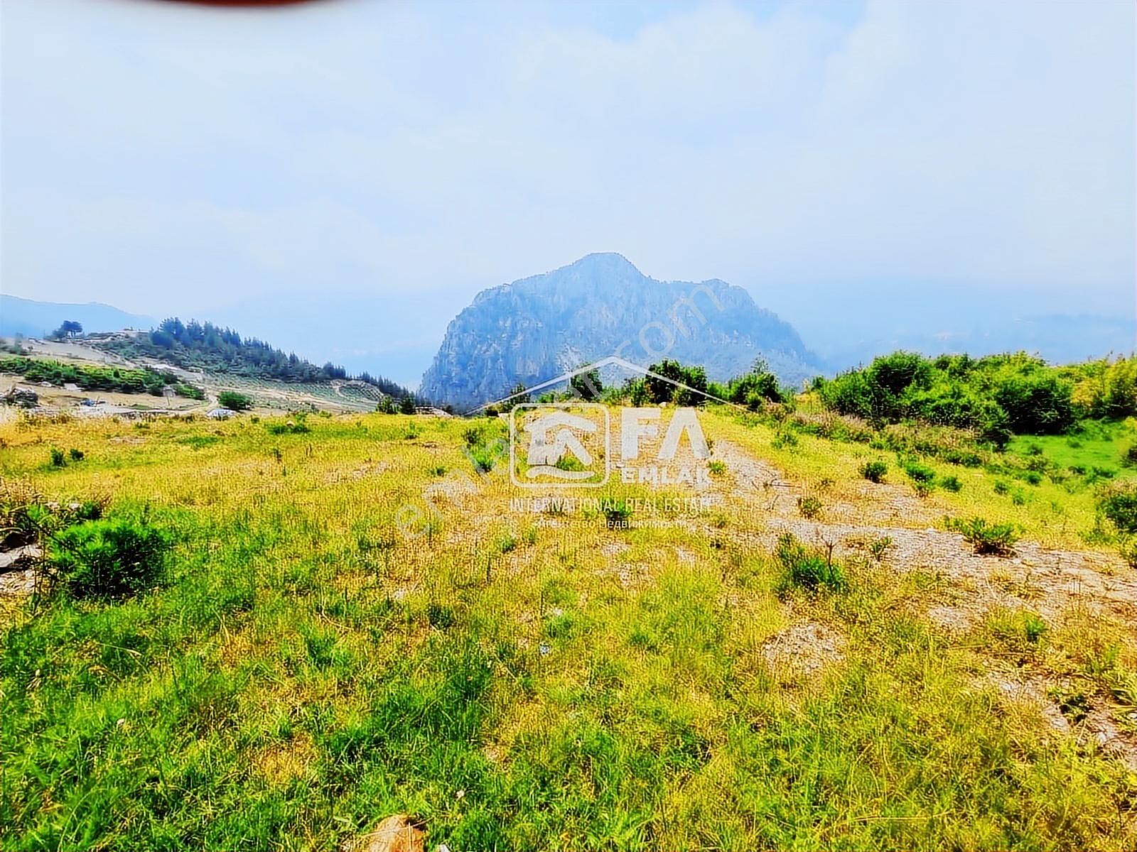 Fa Emlak'dan Mezitli Kocayer'de 12.140 M² Yola Cepheli Tarla