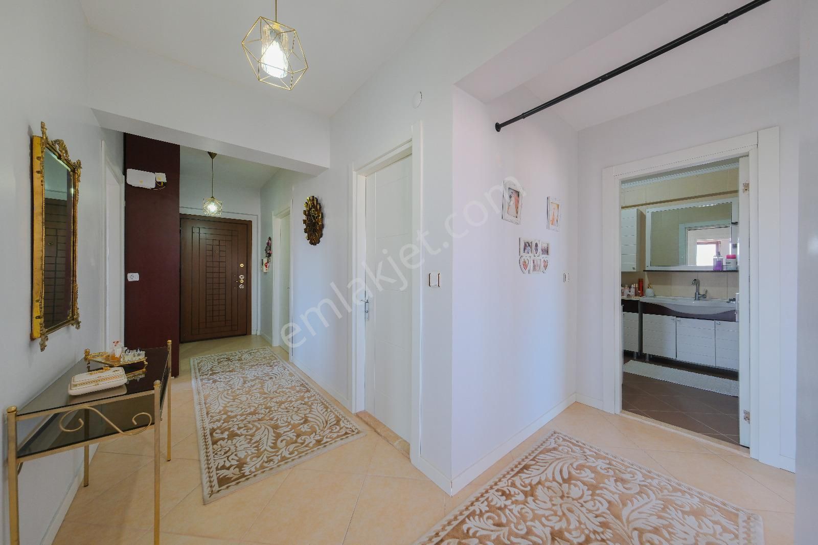 Naturel Gayrimenkulden 3+1 130 M2 Geniş Daire - Görsel 4