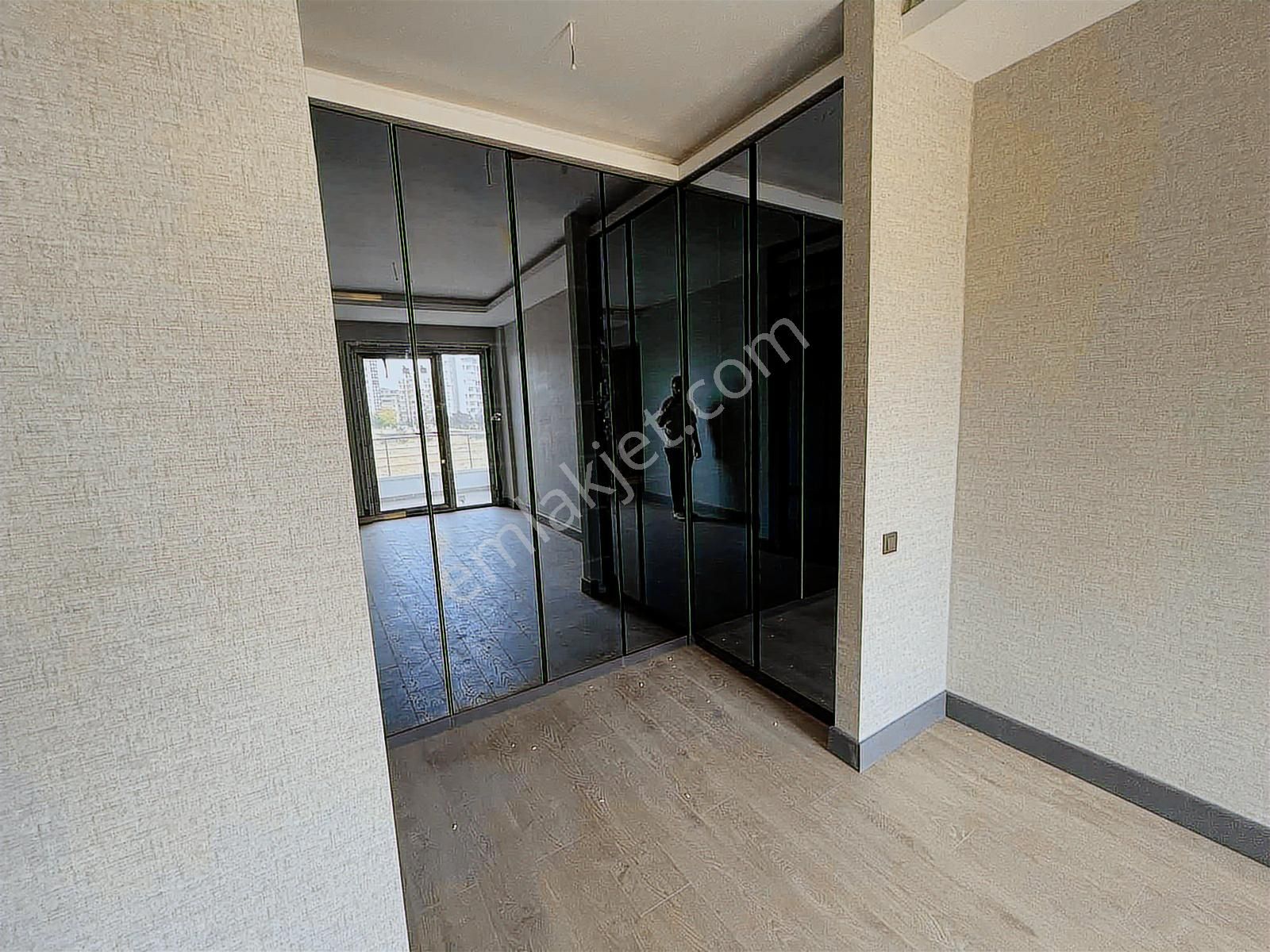 Perla Yalçın Park Evleri 4+1 K.otopark Satılık Daire 3.katta - Görsel 13