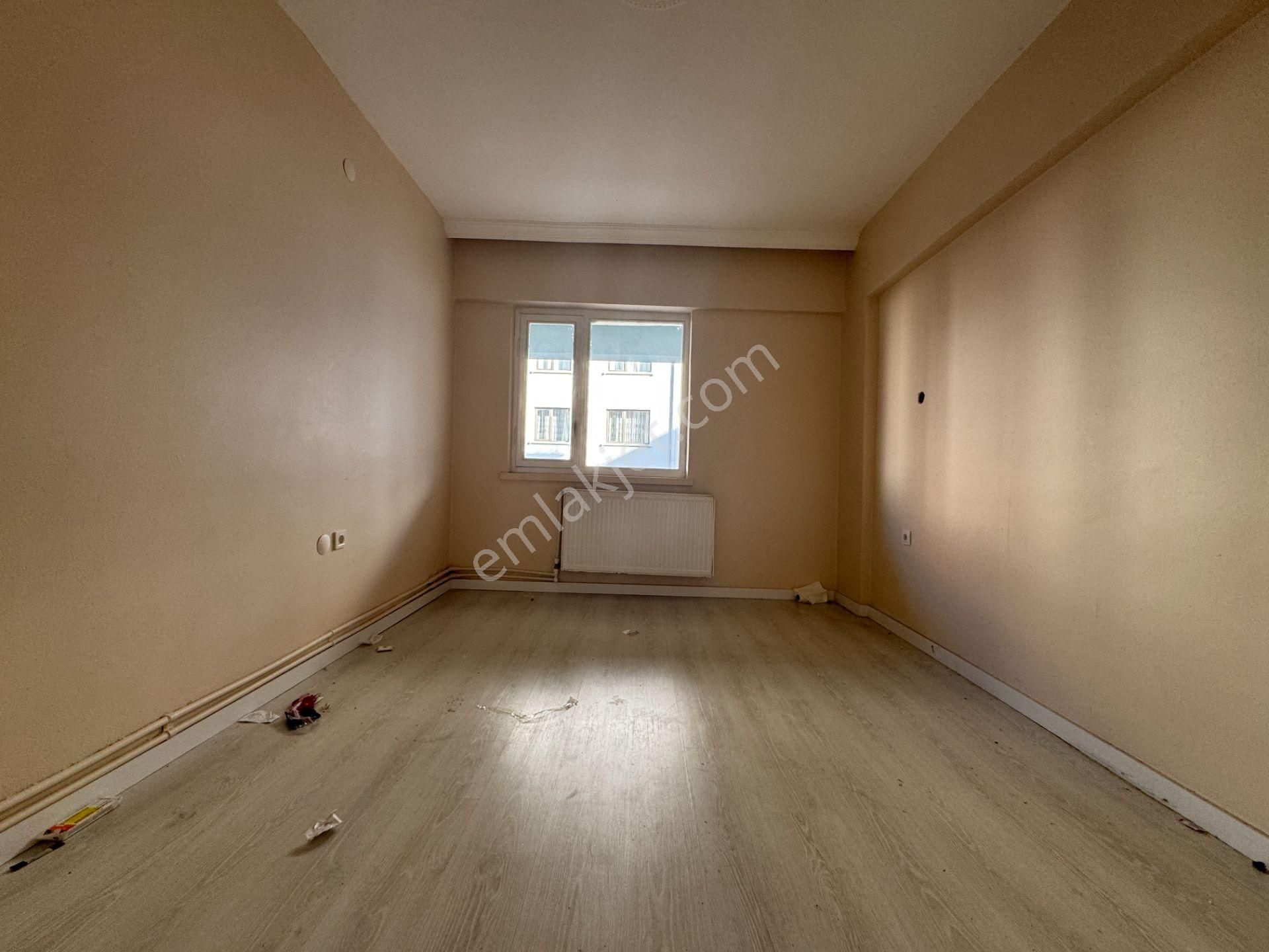 Ufuk Kılıç Emlak'tanhavalimanı Yolu Yakını 3+1 Asansörlü 1. Kat Daire - Görsel 16