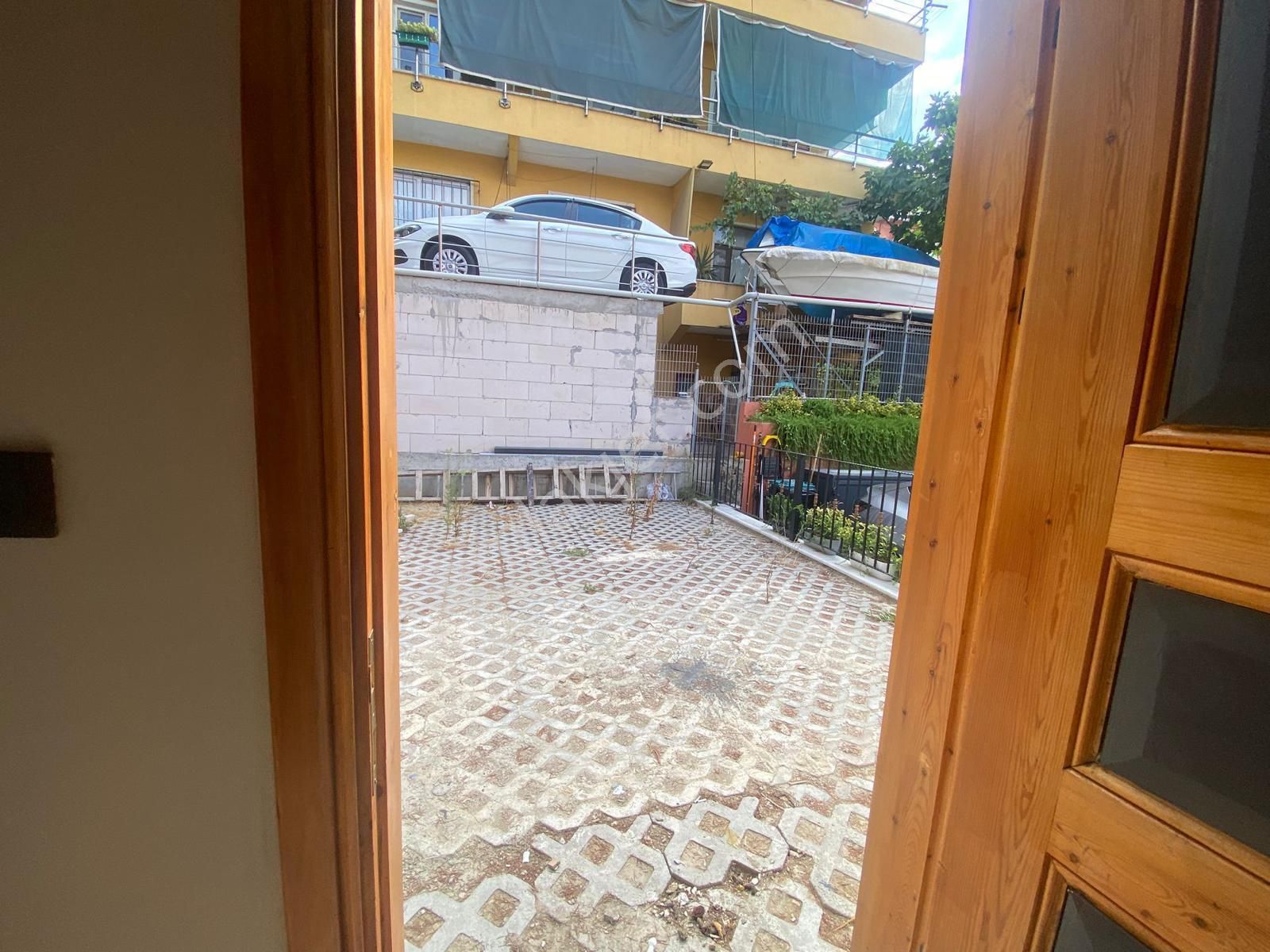 Çengelköy Sahiline 500m Emsalsiz Müstakil Ev - Görsel 21