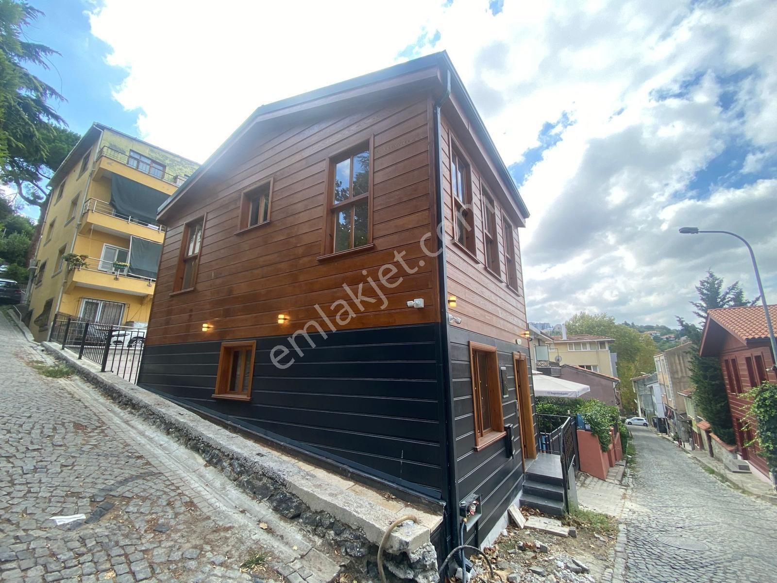 Çengelköy Sahiline 500m Emsalsiz Müstakil Ev - Görsel 20