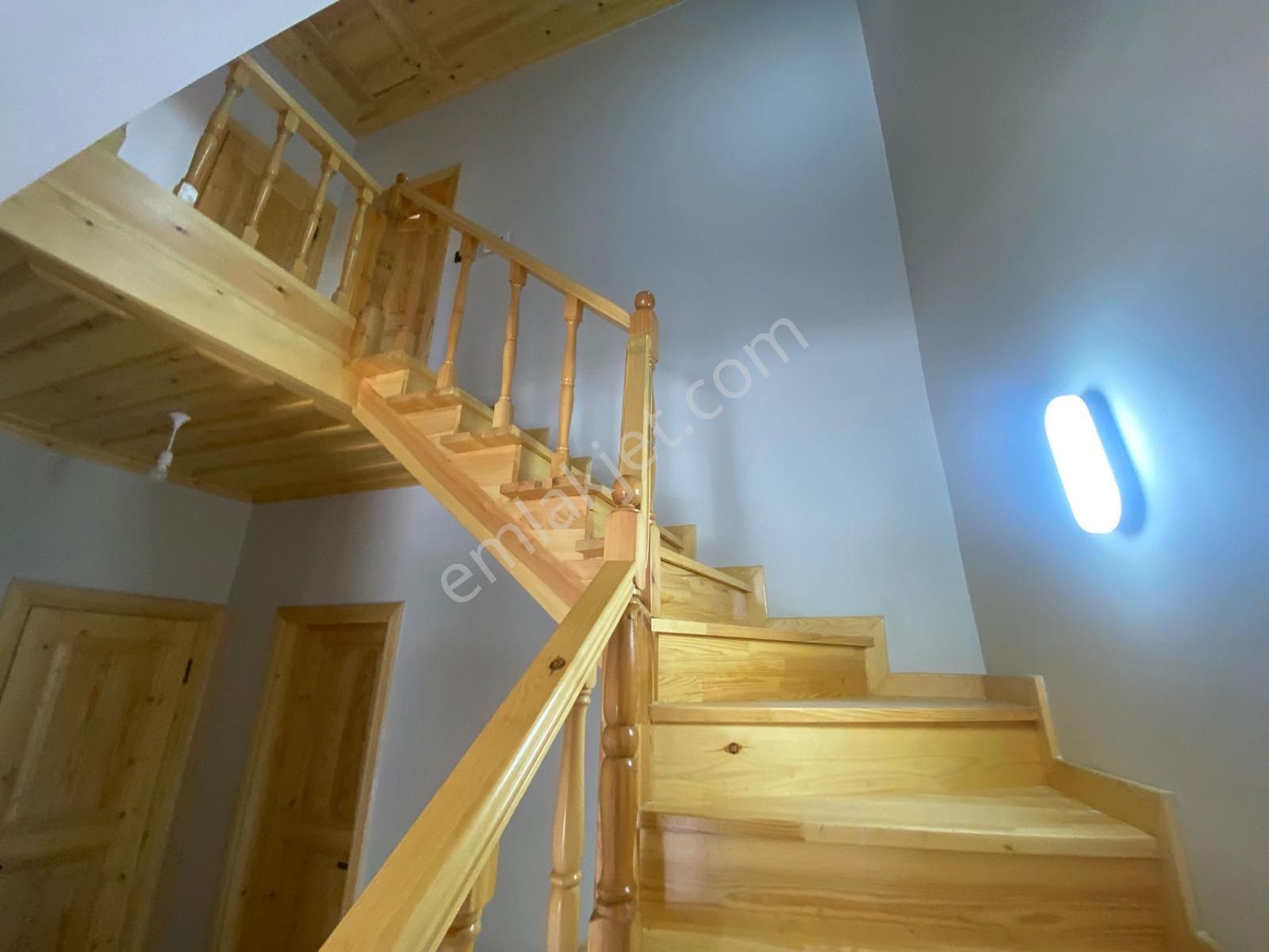 Çengelköy Sahiline 500m Emsalsiz Müstakil Ev - Görsel 6