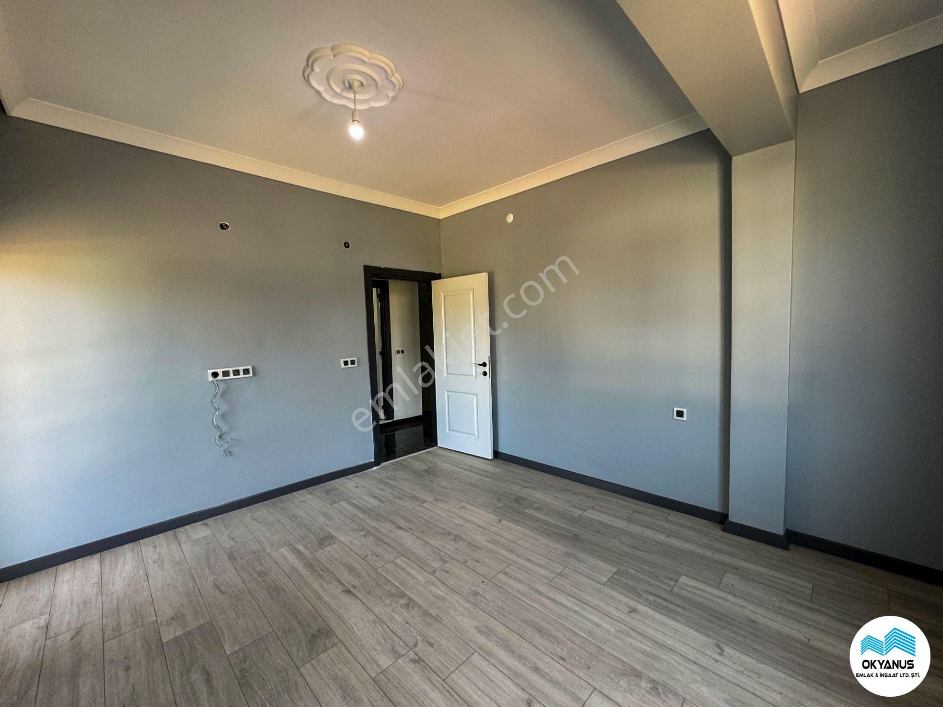 Kocaali De Ön Cephe Geniş Bahçe 5+1 Villa !!! Denize Çok Yakın - Görsel 17