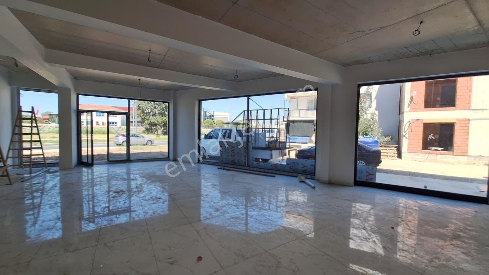 Çiğli Balatçık Tramvay Yoluna Sıfır Satılık Dükkan