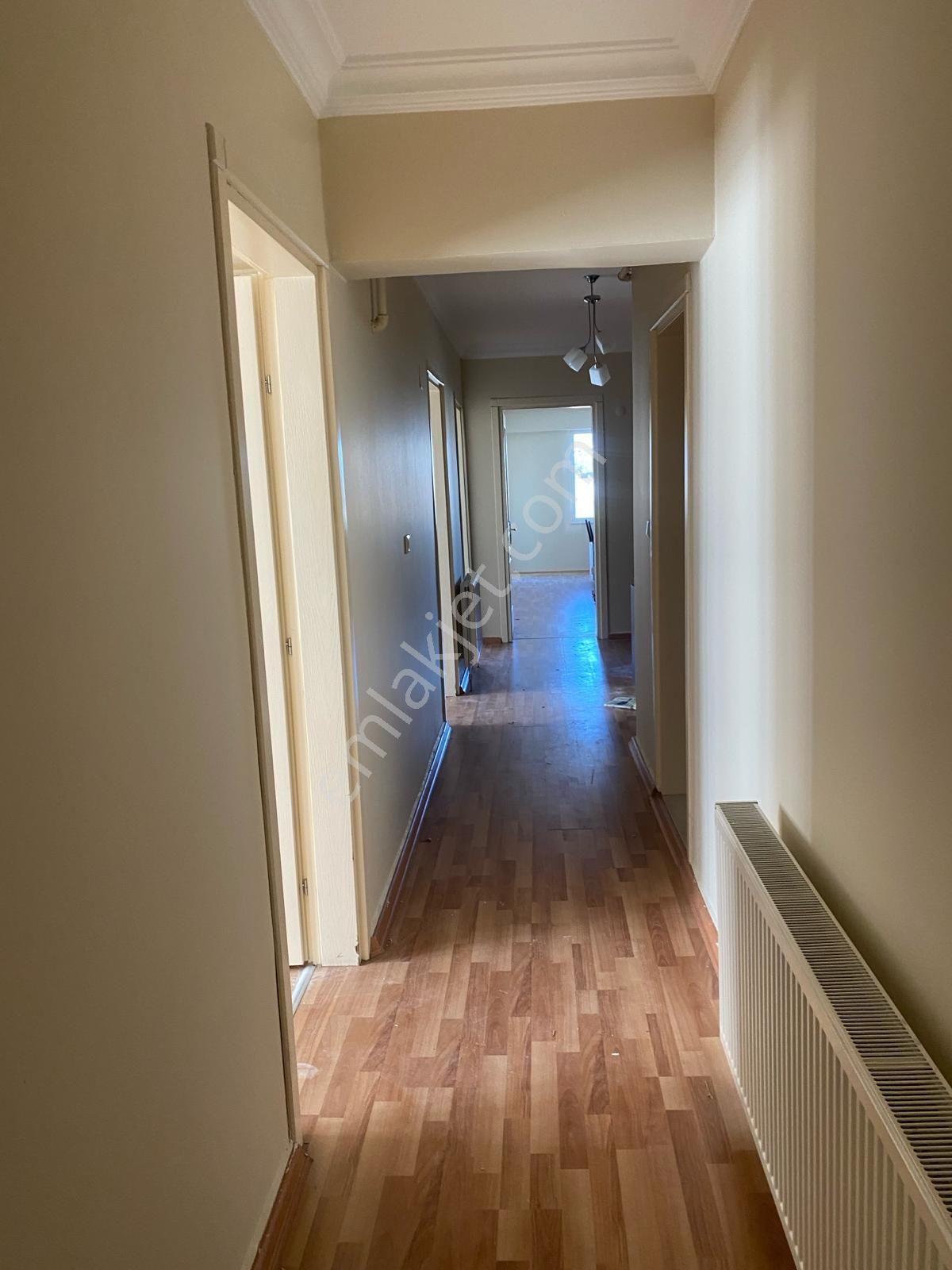 Zafer Mahallesinde Doğalgazlı Kiralık 3+1 Daire - Görsel 17