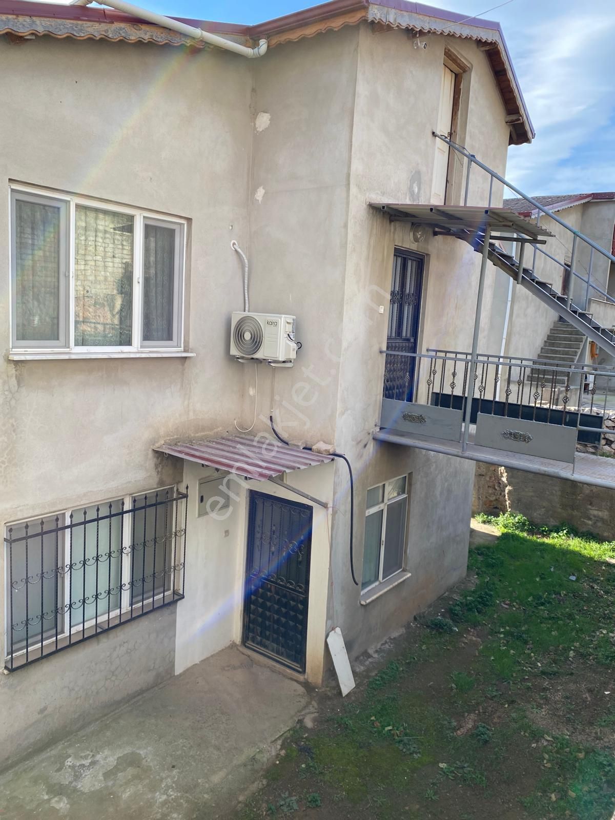 Sahibinden Müstakil Geniş Ve Ferah Aile Apartmanı - Görsel 7