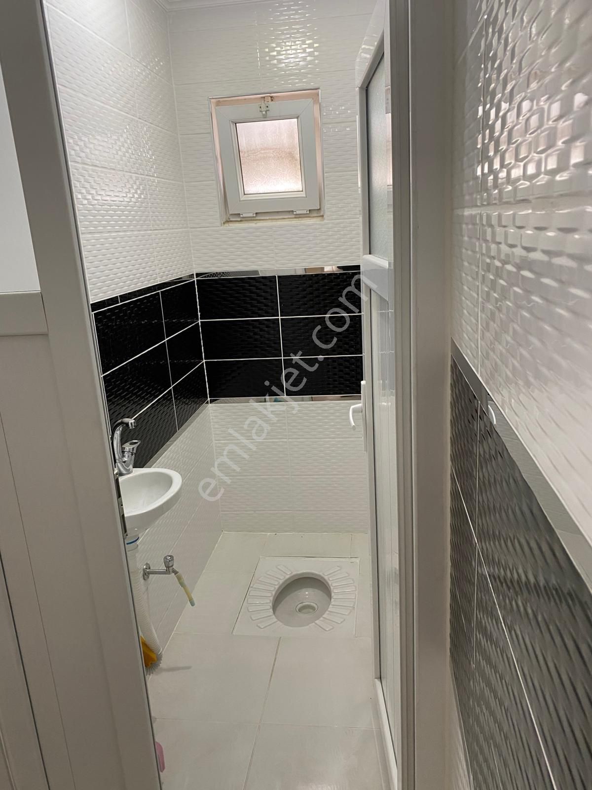 Sahibinden Müstakil Geniş Ve Ferah Aile Apartmanı - Görsel 25