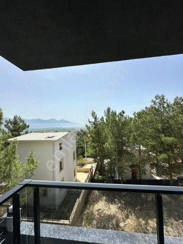 Kuşadasında Deniz Manzaralı Havuzlu 2+1 Satılık Sıfır Villa - Görsel 15