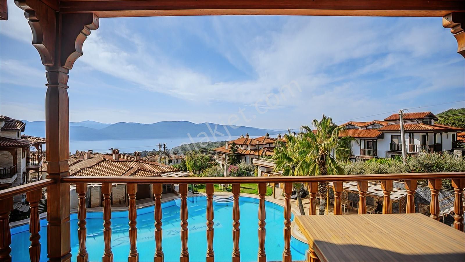 Shimal Rezidans'ta Lüks Deniz Manzaralı 3+1 Kiralık Daire - Görsel 18