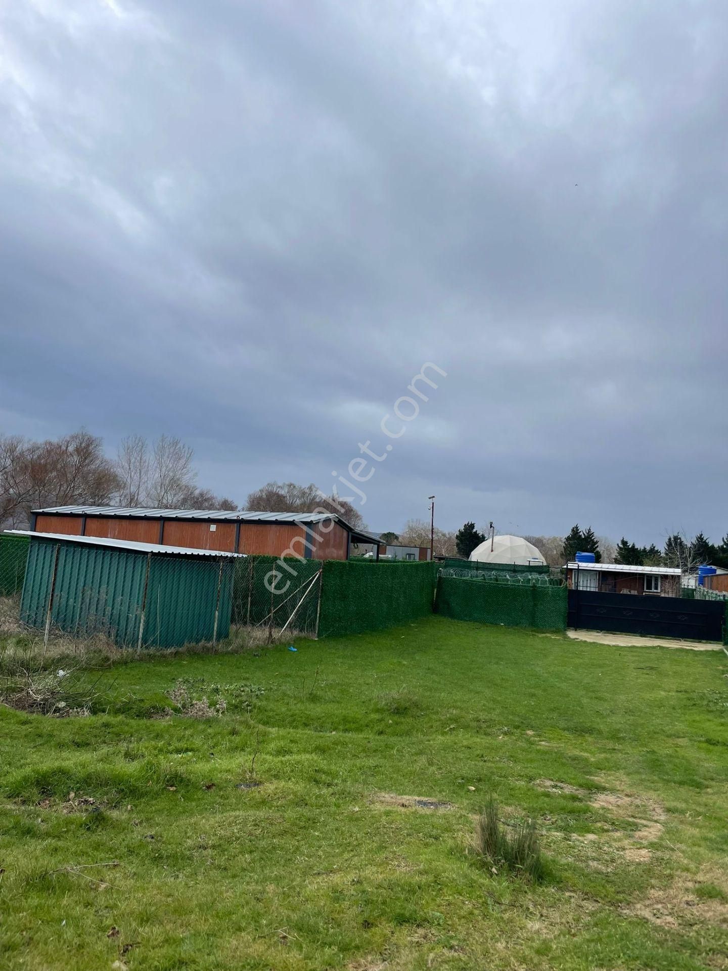 Çatalca Karacaköy'de 215m2 Yerleşimin İçerisinde!!!!! - Görsel 2