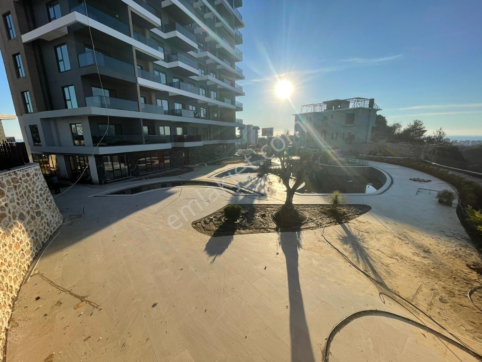 Acil ! Kestelde 7. Kat Deniz Manzaralı 1+1 Daire - Görsel 11