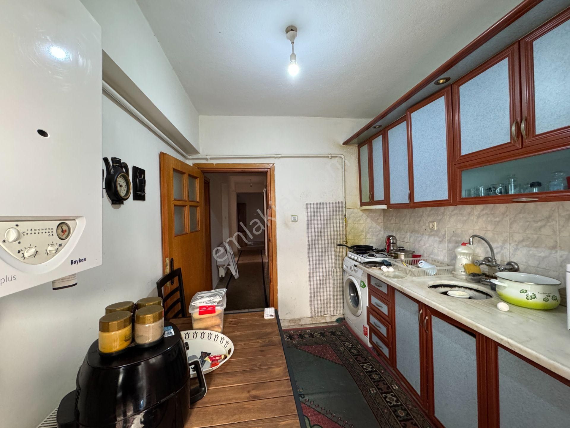 Kalecik Emlak'tan Fatih Mah. Merkezde, Kilerli 2+1 Yüksek Giriş - Görsel 3