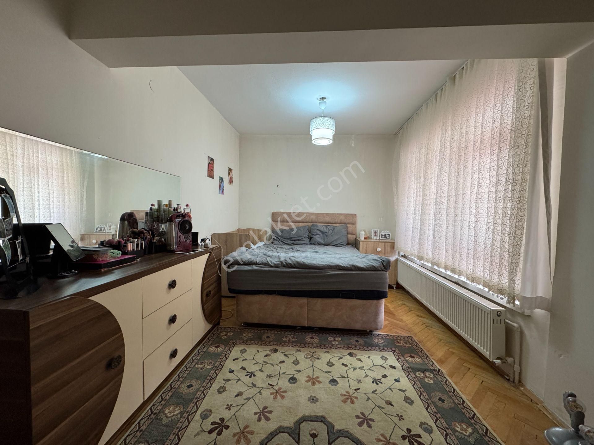 Kalecik Emlak'tan Fatih Mah. Merkezde, Kilerli 2+1 Yüksek Giriş - Görsel 11