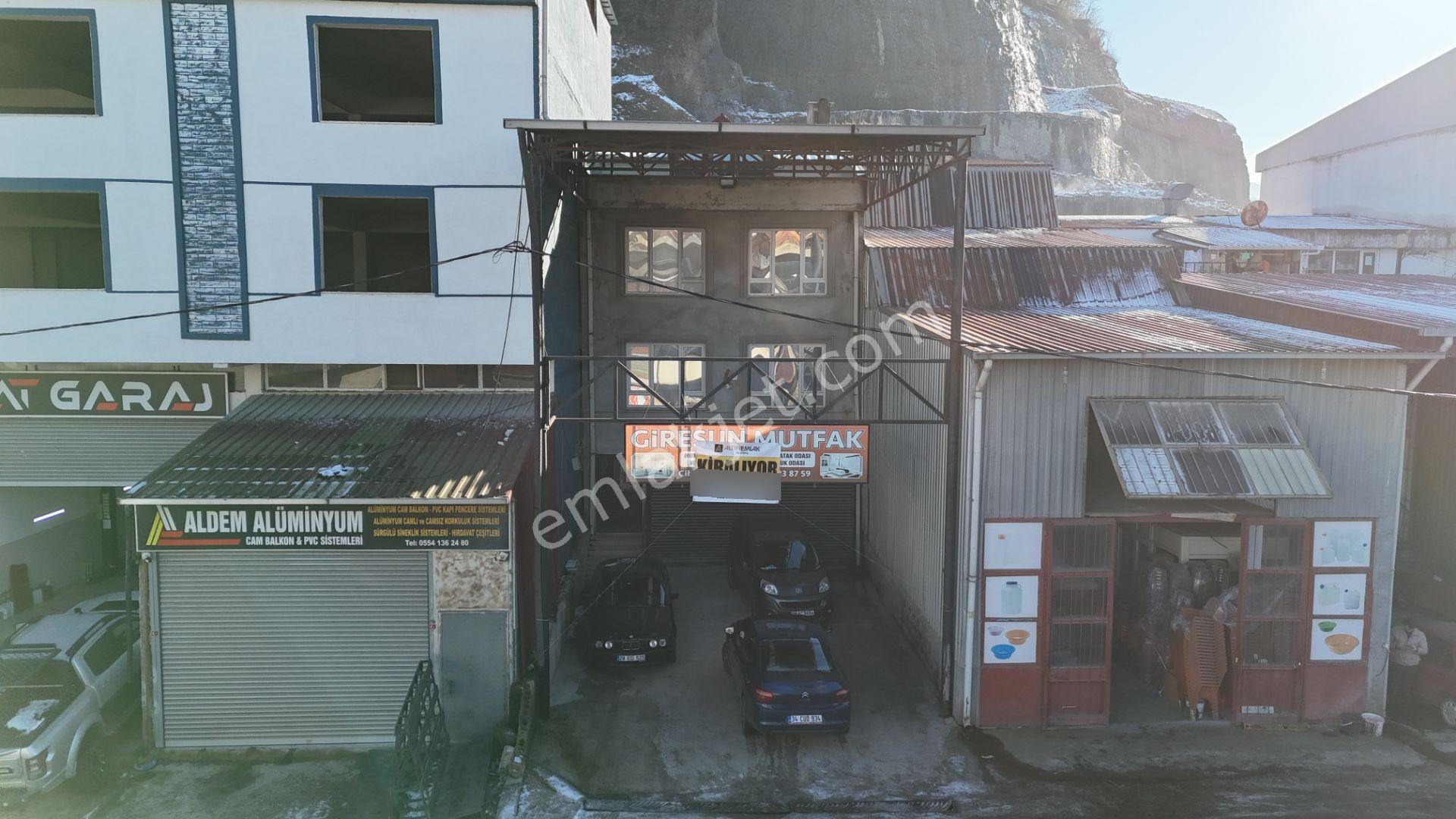 Altın Emlak Giresun Merkez Sanayide – İşlek Konumda – 3 Katlı Kiralık Dükkan - Görsel 2