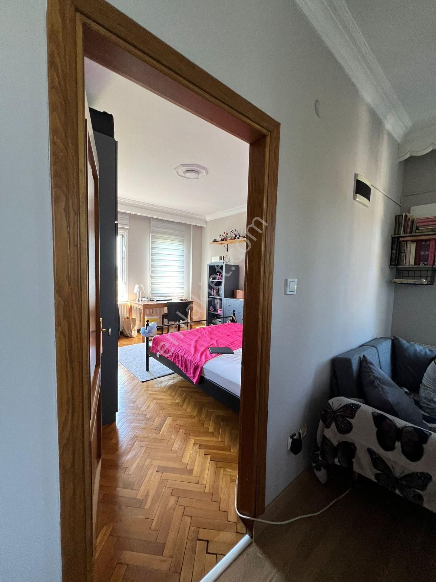 Naturel Gayrimenkulden Çavuşbaşında 6+2 Villa - Görsel 14