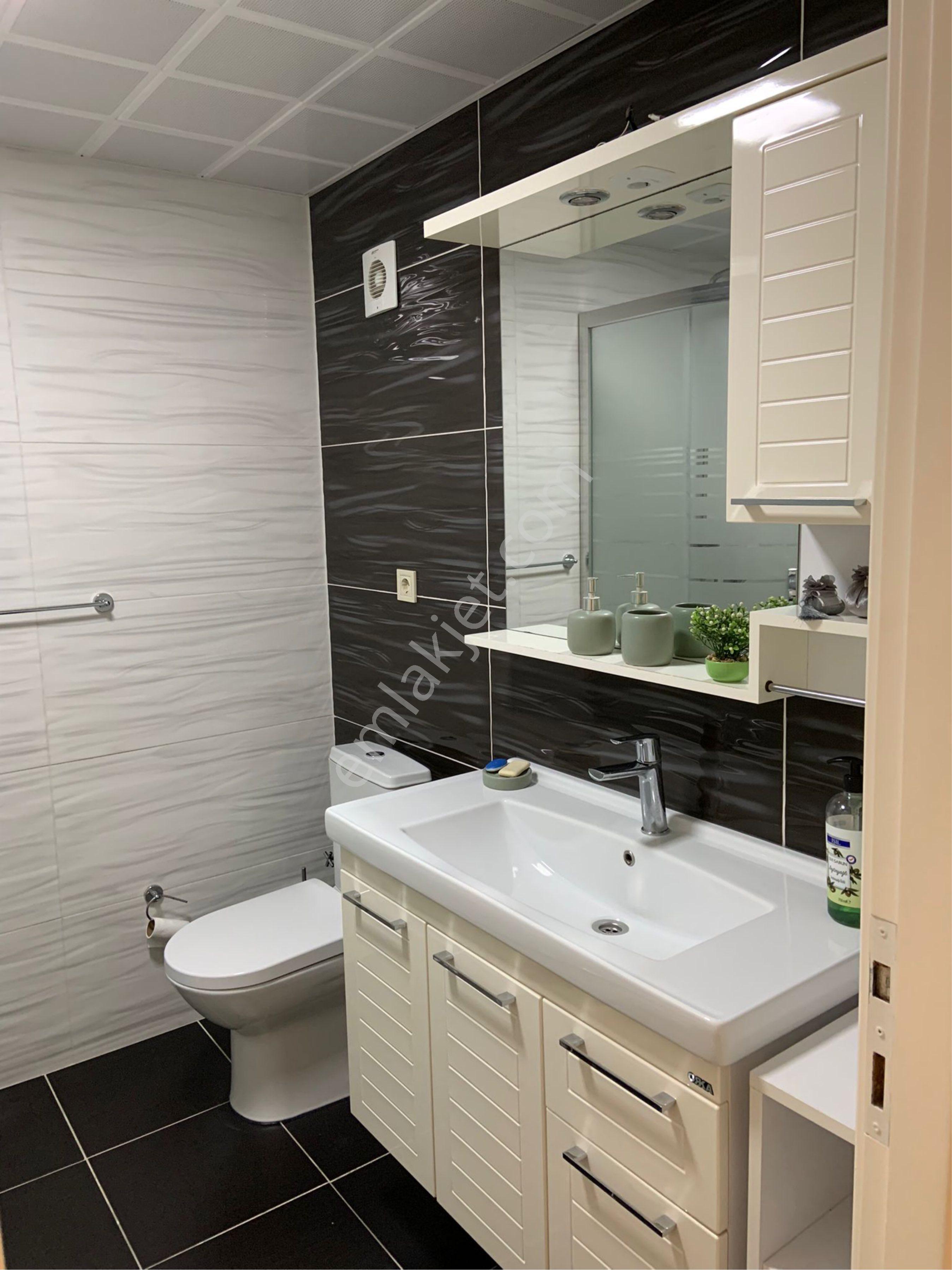 Elaza İnvest‘en Ataköy 9.kısımda Full Bakımlı Mobilyalı Emsailsiz 3+1 Geniş Kiralık Daire - Görsel 23