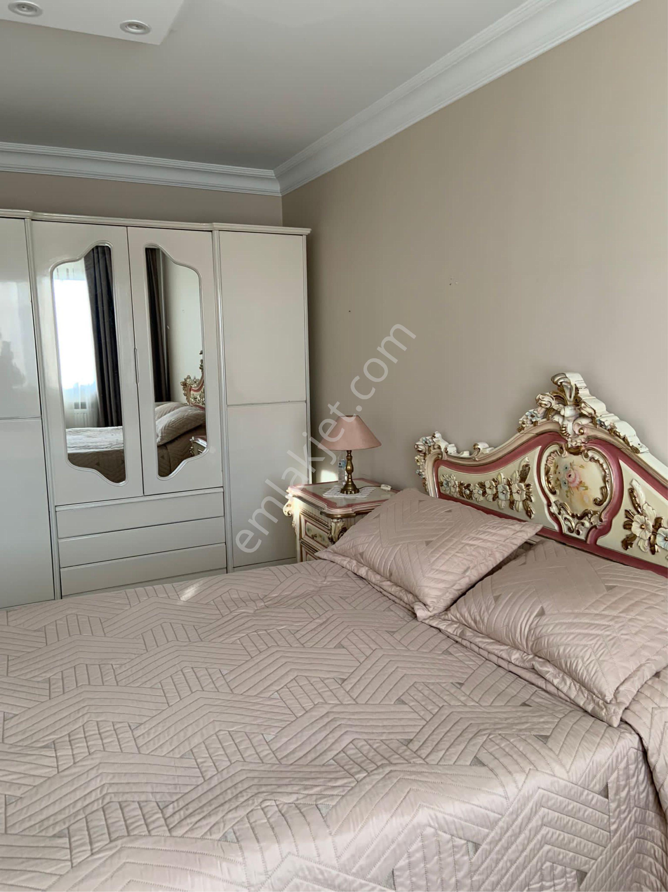 Elaza İnvest‘en Ataköy 9.kısımda Full Bakımlı Mobilyalı Emsailsiz 3+1 Geniş Kiralık Daire - Görsel 14