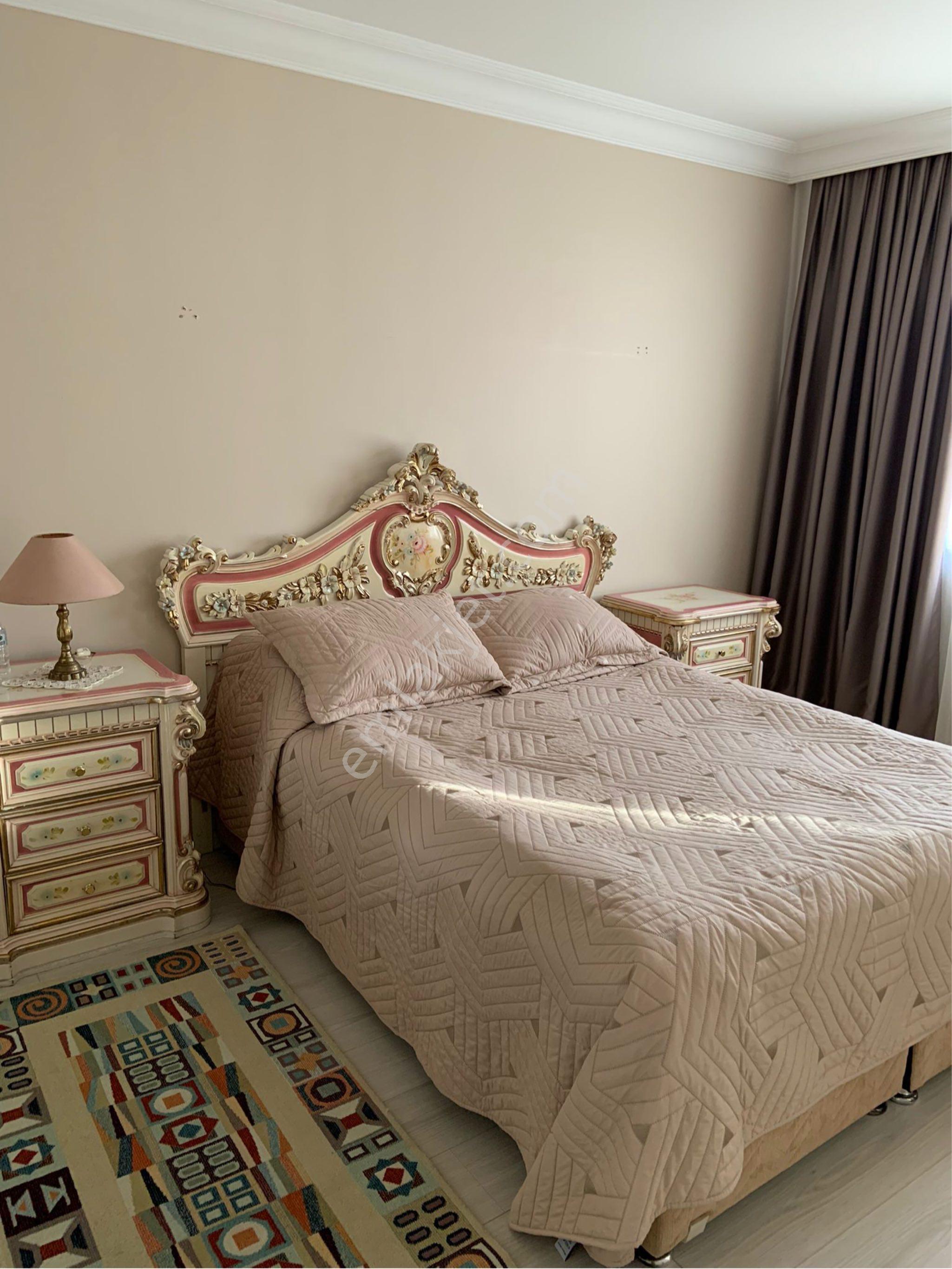 Elaza İnvest‘en Ataköy 9.kısımda Full Bakımlı Mobilyalı Emsailsiz 3+1 Geniş Kiralık Daire - Görsel 16