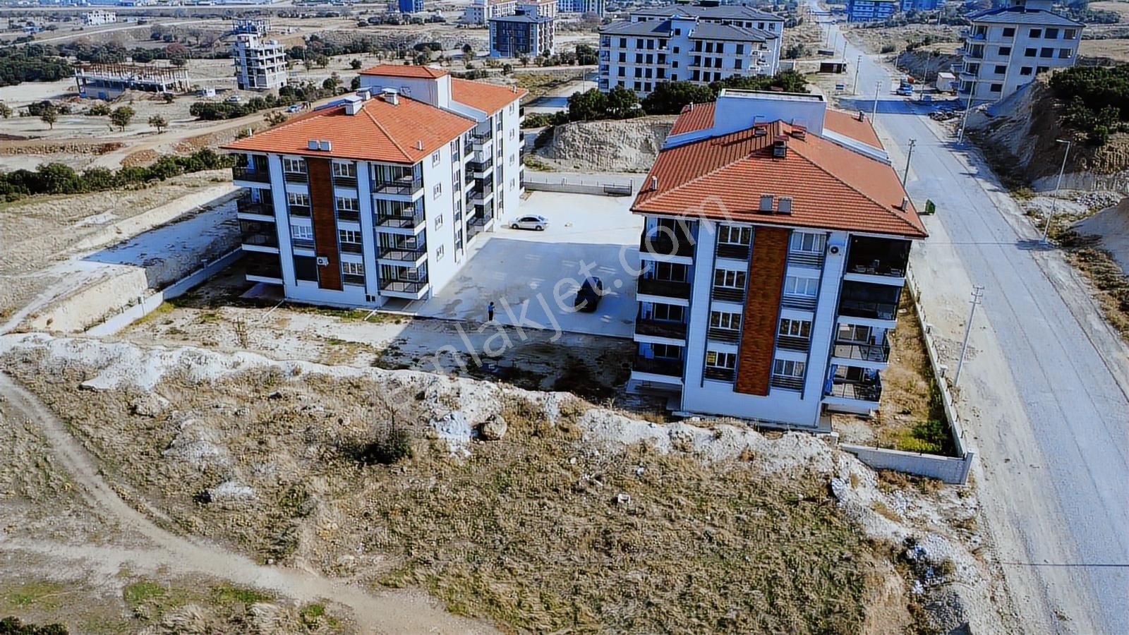 Kocabıyık Gayrimenkul'den Şehirhastanesi Sıfır 2+1 Daire - Görsel 13