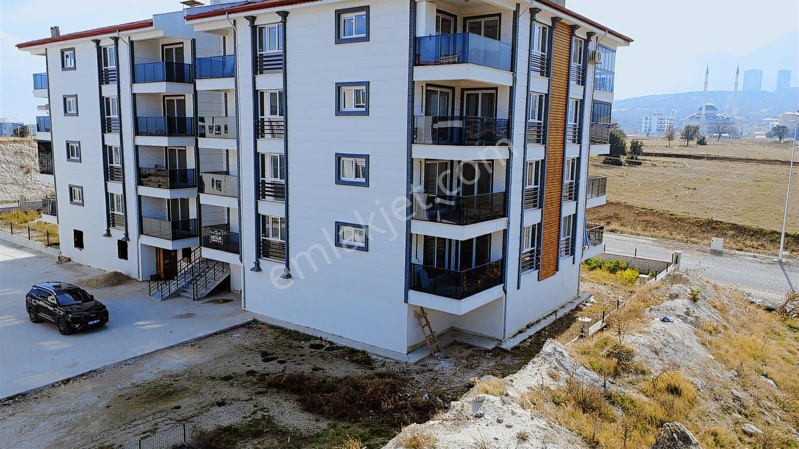 Kocabıyık Gayrimenkul'den Şehirhastanesi Sıfır 2+1 Daire - Görsel 16