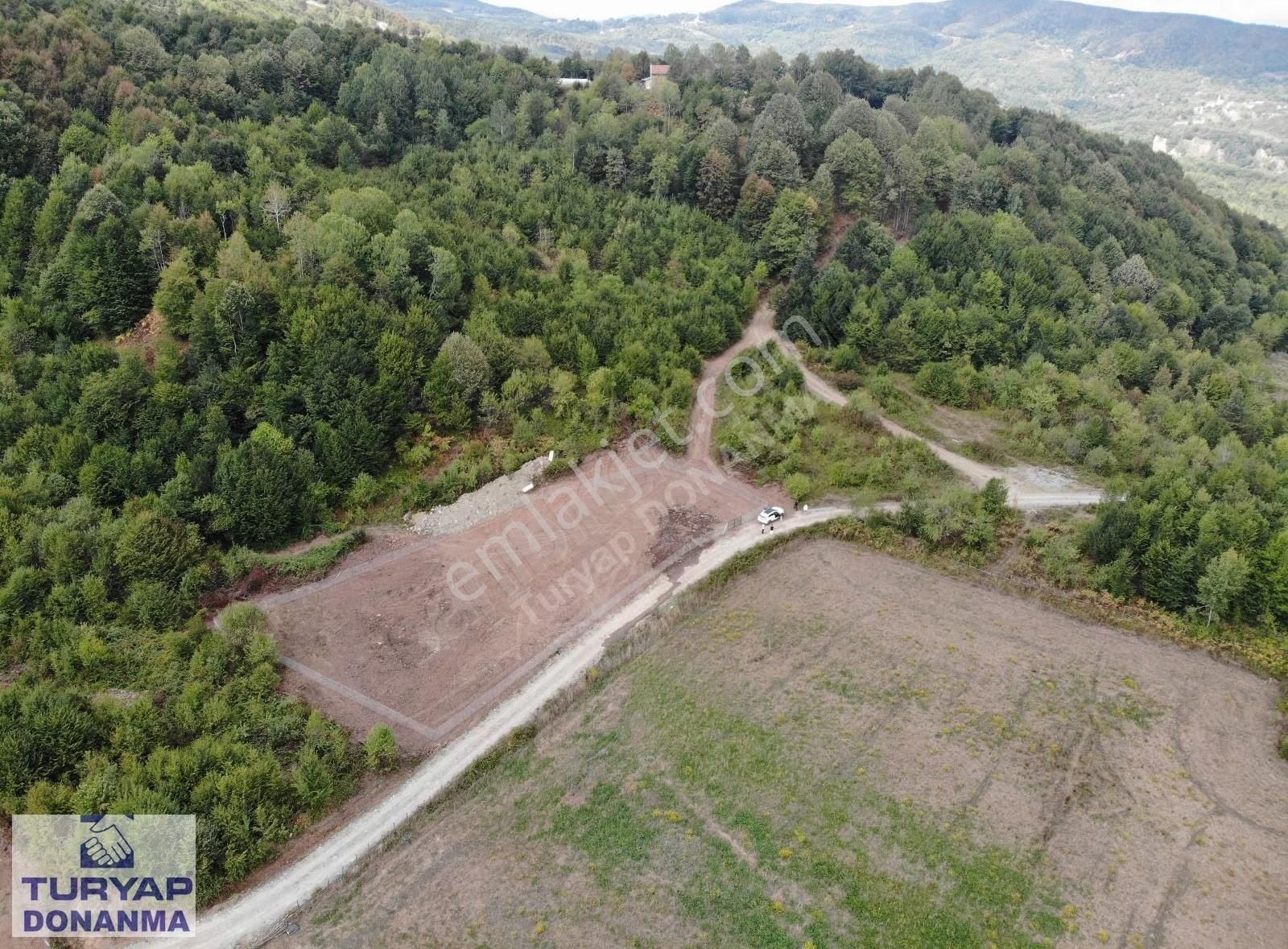 İrşadiye'de Tel Örgüyle Çevrili, %5 İmarlı, Full Yol Cephe Tarla - Görsel 4