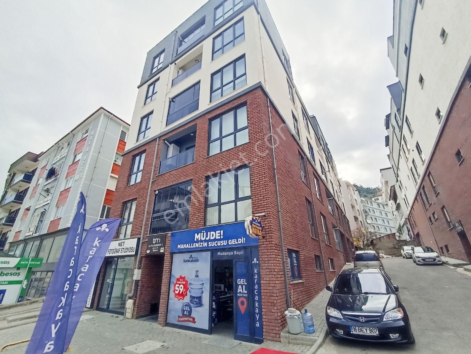 Mudanya Ömerbey Mh Merkezinde Satılık Yeni 2+1 Daire - Görsel 2