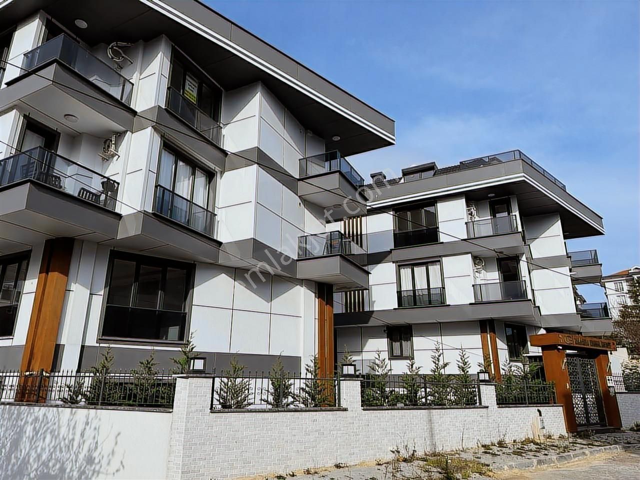 Beylikdüzü Kavakli 2+1satilik Sıfır Daire واحد دو خواب صفر فروشی