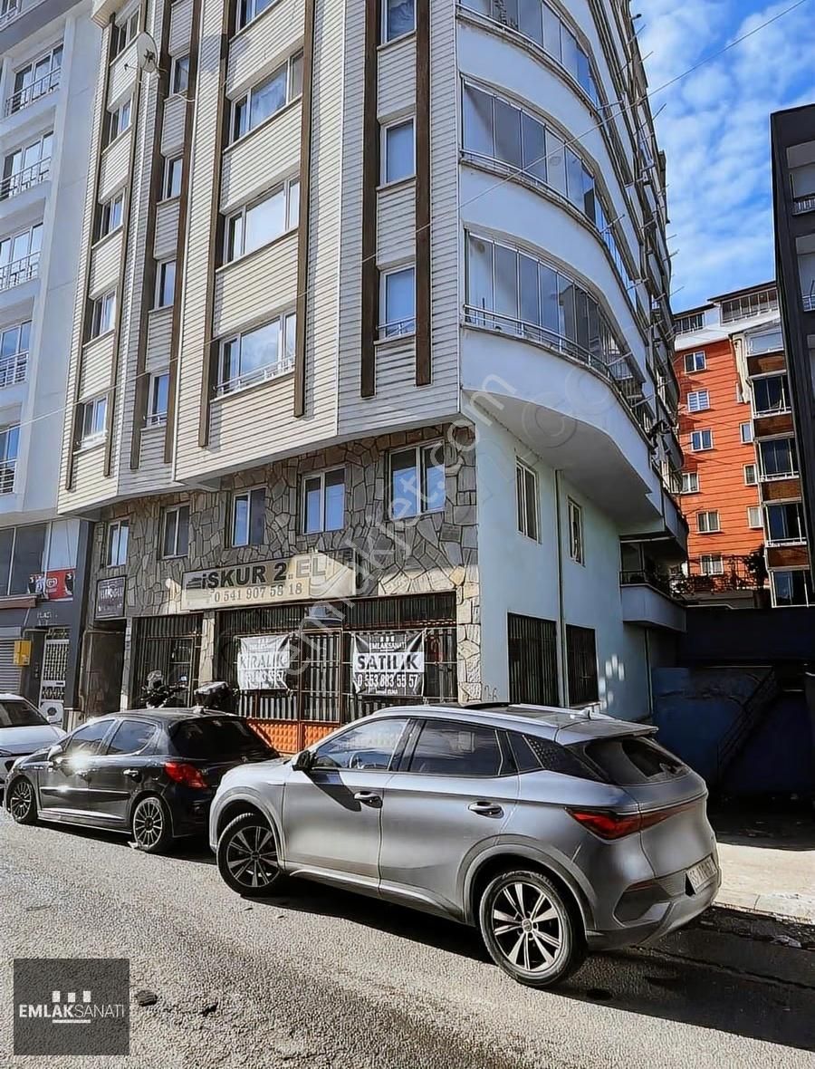 Emlak Sanatı | İlyasköy Caddeye Cephe 200m2 Yüksek Tavan Dükkan - Görsel 3