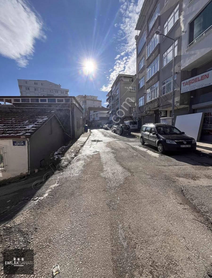 Emlak Sanatı | İlyasköy Caddeye Cephe 200m2 Yüksek Tavan Dükkan - Görsel 5