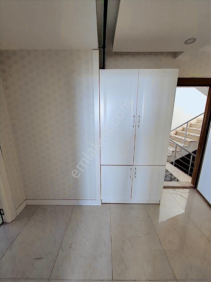 Atc Den Mükemmel Konumda Belediye Arkası Temiz Yapılı Satılık - Görsel 5