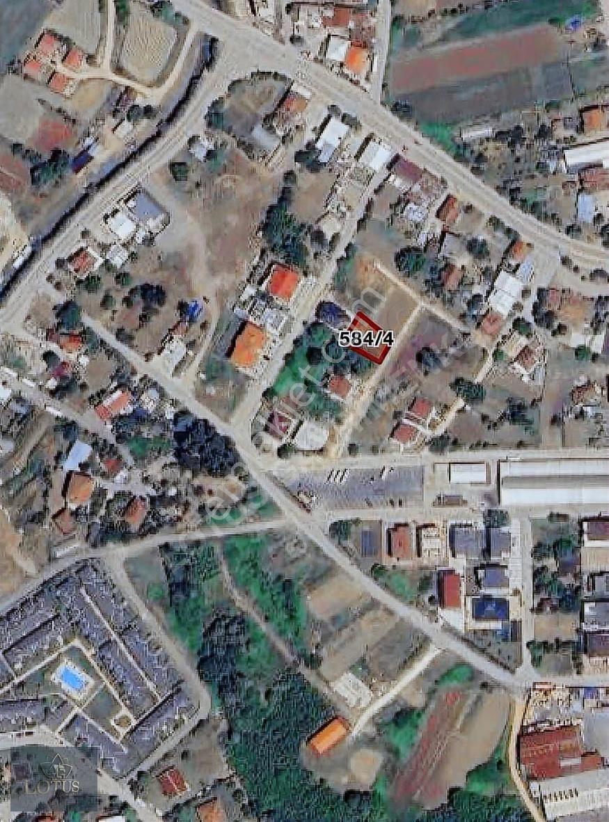 Başiskele Kullarda Merkezi Lokasyanda 405 M2 Satılık Arsa - Görsel 3