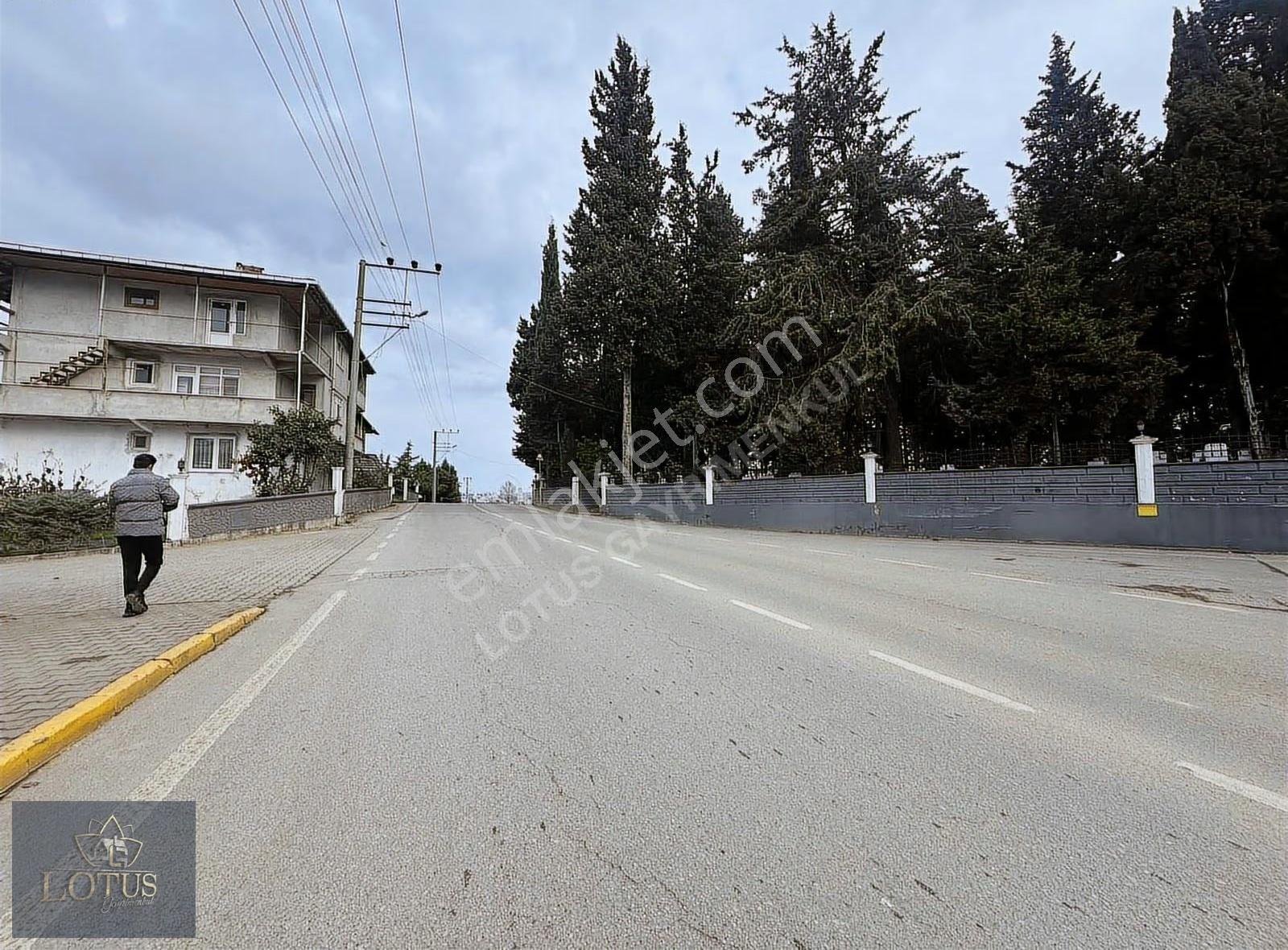 Başiskele Kullarda Merkezi Lokasyanda 405 M2 Satılık Arsa - Görsel 27